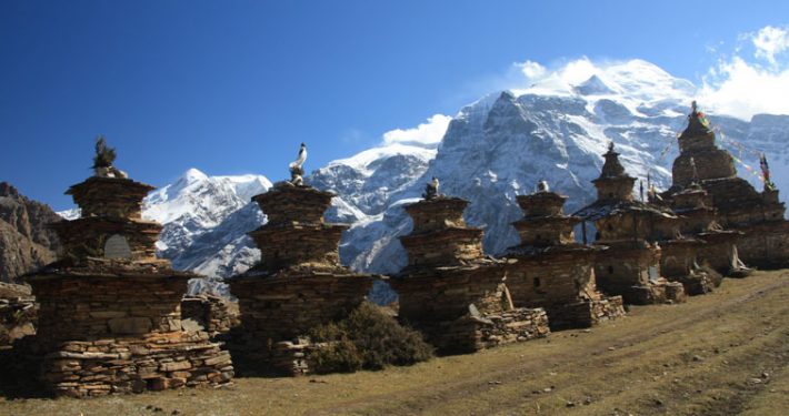 Narphu Valley Trek