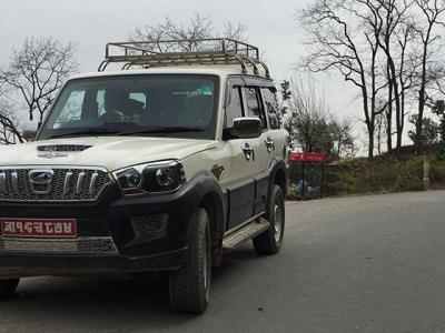 Salleri Jeep Rental